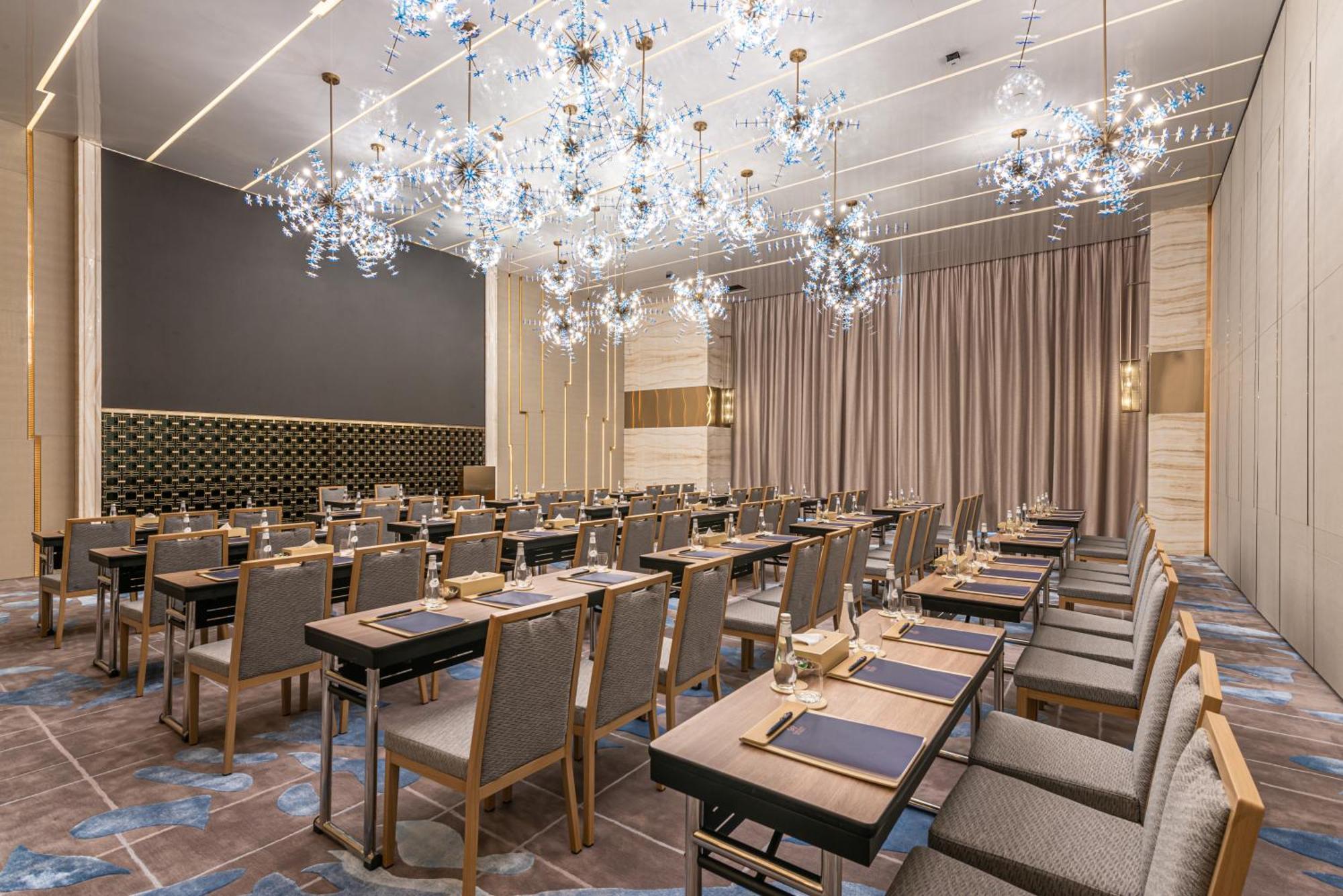 Narcissus The Royal Hotel Ер-Ріяд Екстер'єр фото The restaurant